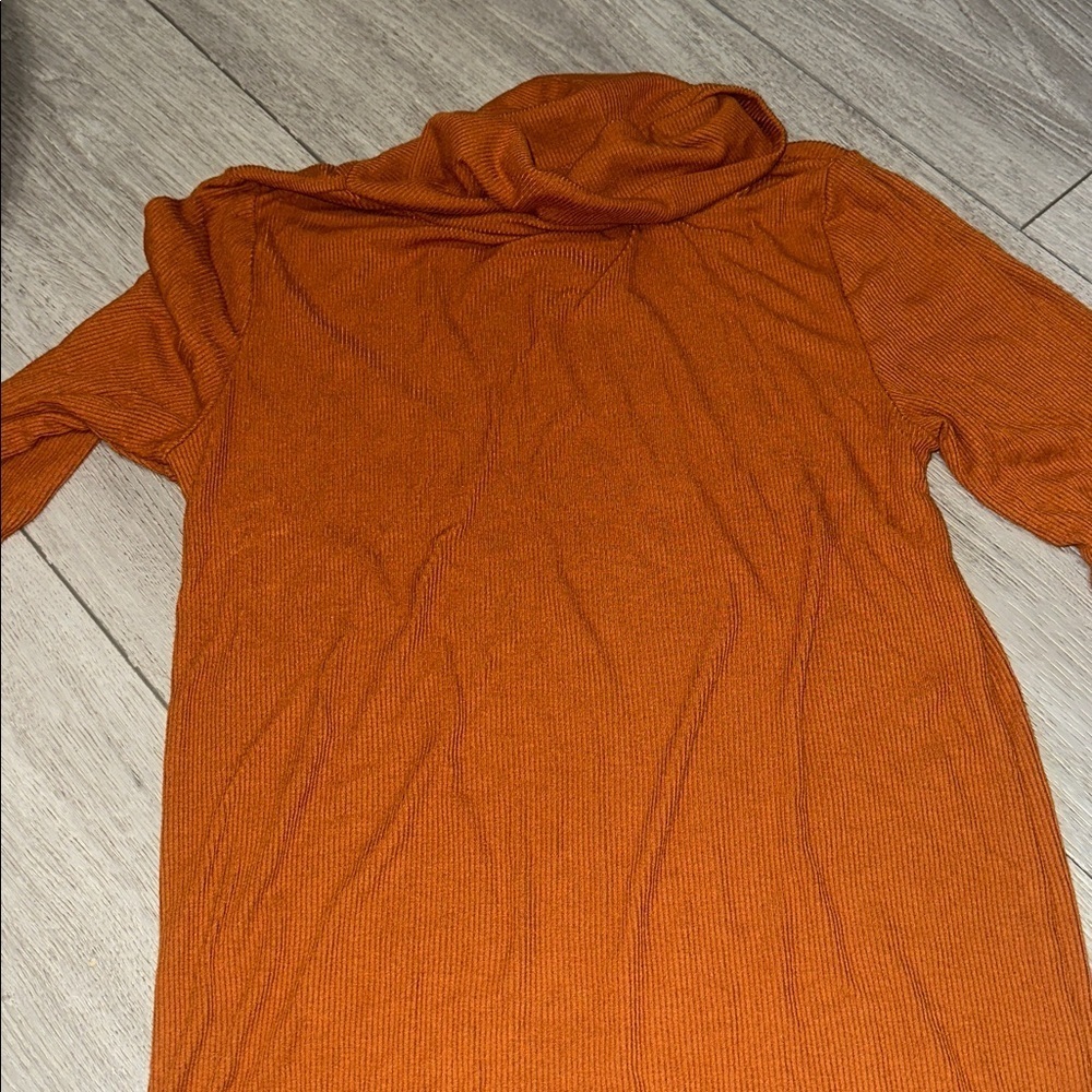 LOFT Women's Warm Orange Cowl Neck Sweater size XS - Picture 5 of 6